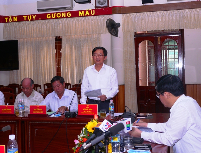 Chủ tịch UBND tỉnh Bình Định, cam kết với Phó Thủ tướng Vương Đình Huệ, từ ngày 1/6, địa phương sẽ không còn sở nào vượt quá 3 phó giám đốc.