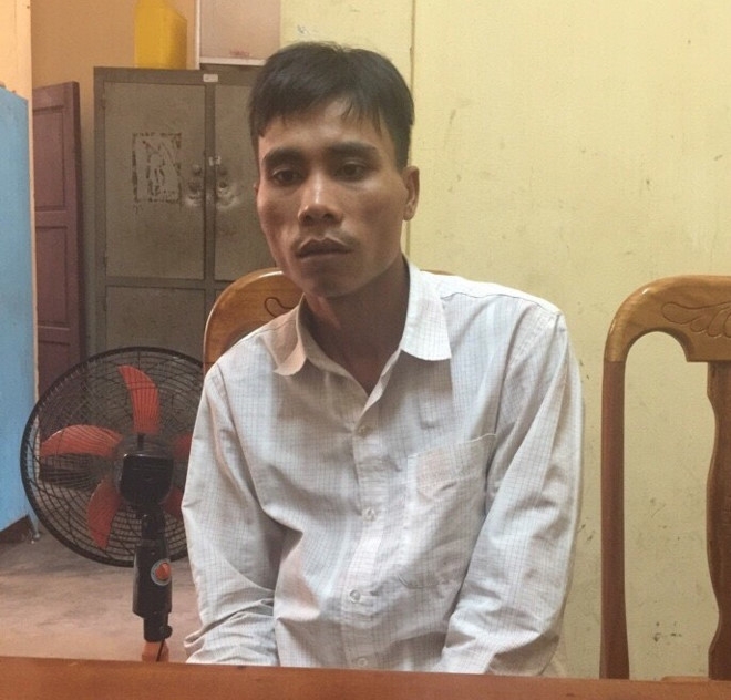 Pho chi huy quan su xa bop co ba lao 71 tuoi de cuop tien hinh anh 1