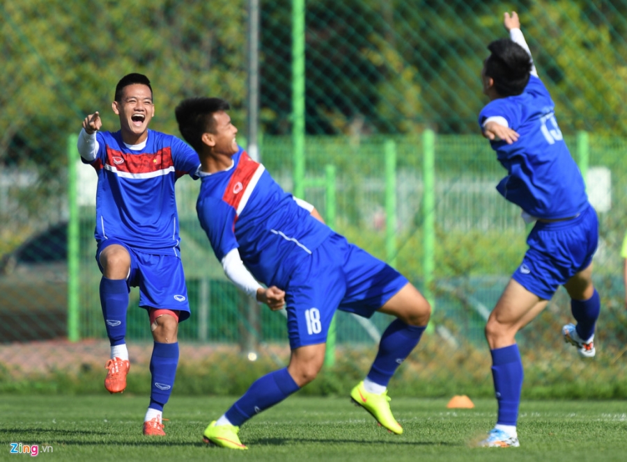 U20 Viet Nam tap da voi 2 tien dao truoc tran gap U20 Honduras hinh anh 2