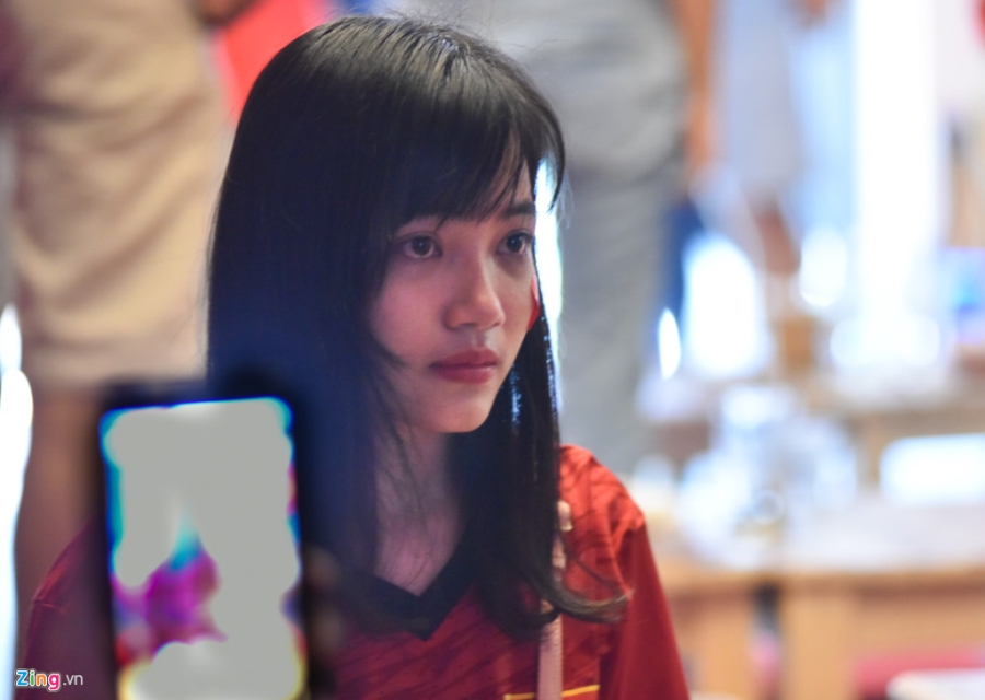 Co dong vien khoc nuc no sau that bai cua U20 Viet Nam hinh anh 11