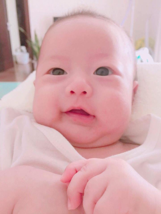 Vợ trẻ của Việt Anh Người phán xử lại thay đổi tình trạng quan hệ, xác nhận không ly hôn? - Ảnh 4.