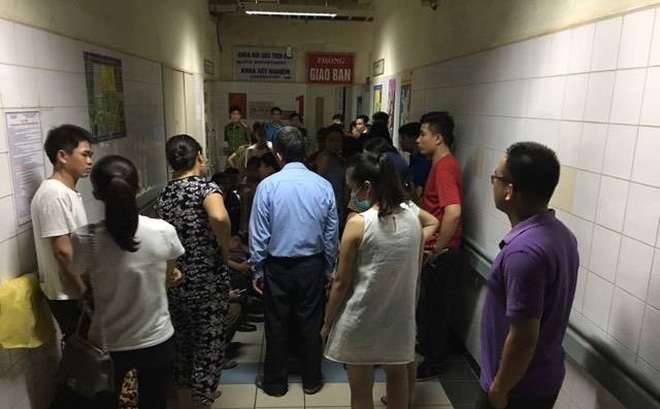 6 bệnh nhân tử vong ở BVĐK Hoà Bình: Buổi sáng bệnh nhân vẫn tự đạp xe, đi bộ đến bệnh viện