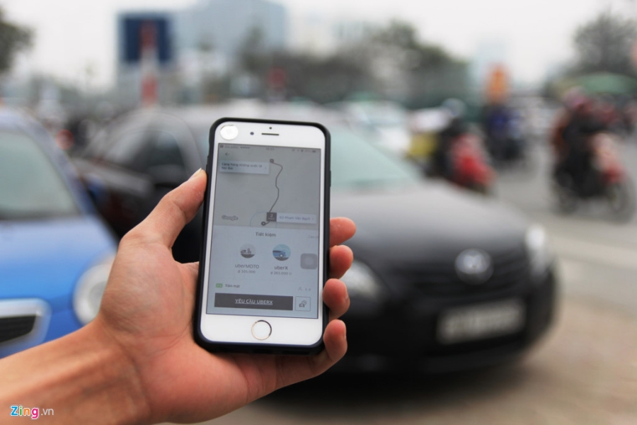 'Chung toi dang chet, lai phai lam bia do dan cho Grab, Uber' hinh anh 1