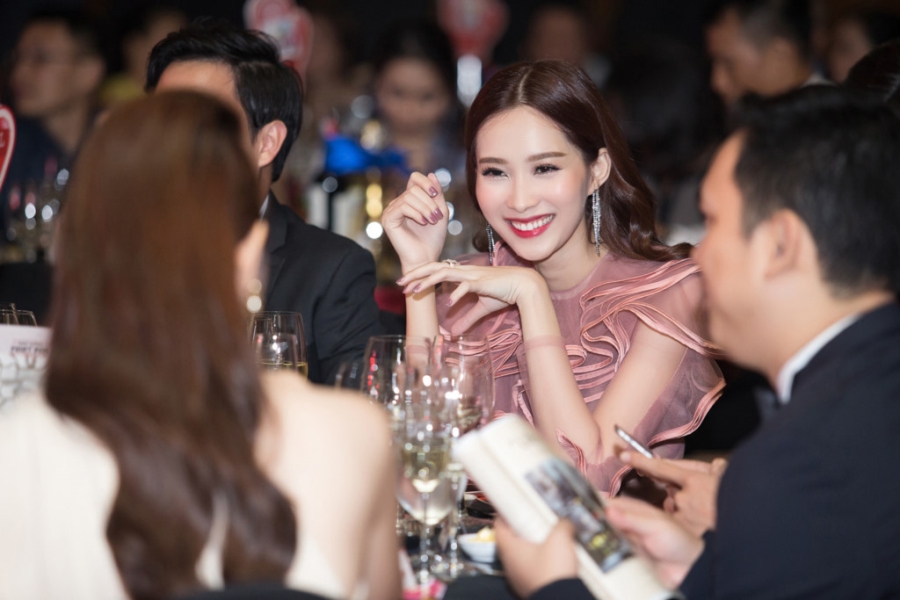 Nhan sac ngot ngao cua Hoa hau Dang Thu Thao hinh anh 5