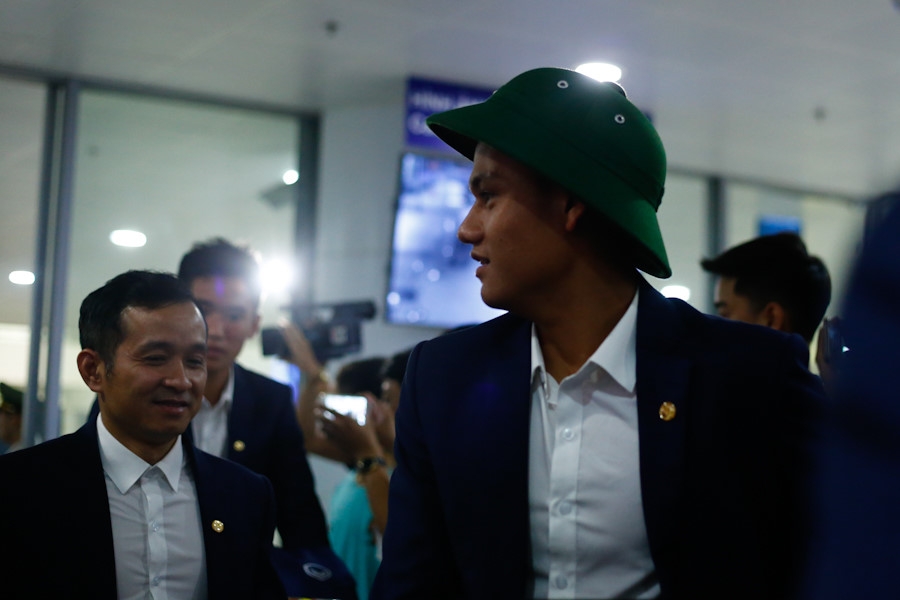 CDV nong nhiet chao don U20 Viet Nam tro ve tu World Cup hinh anh 6