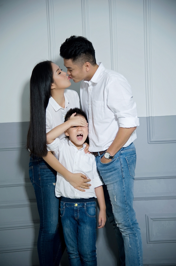 le-phuong-hanh-phuc-ben-nguoi-yeu-va-con-trai-1