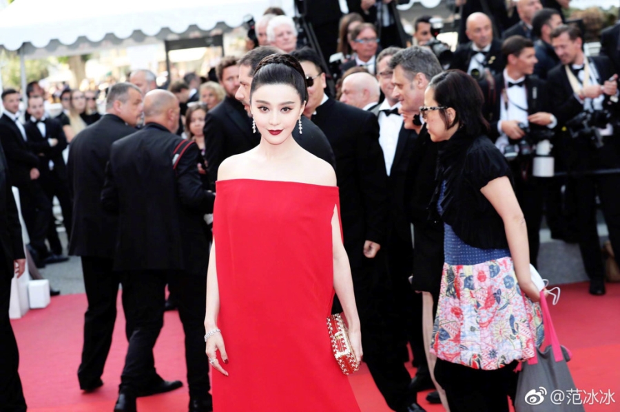 Phong cach sang trong, dai cac cua Pham Bang Bang tai Cannes hinh anh 3