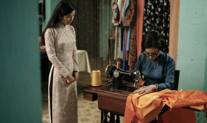 Chỉ xuất hiện đúng một khung hình, Ngô Thanh Vân vẫn khiến người ta xuýt xoa trong Cô Ba Sài Gòn - Ảnh 8.