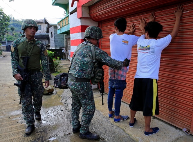 ​Tổng thống Philippines: khủng bố ở Marawi đích thực là bọn IS 