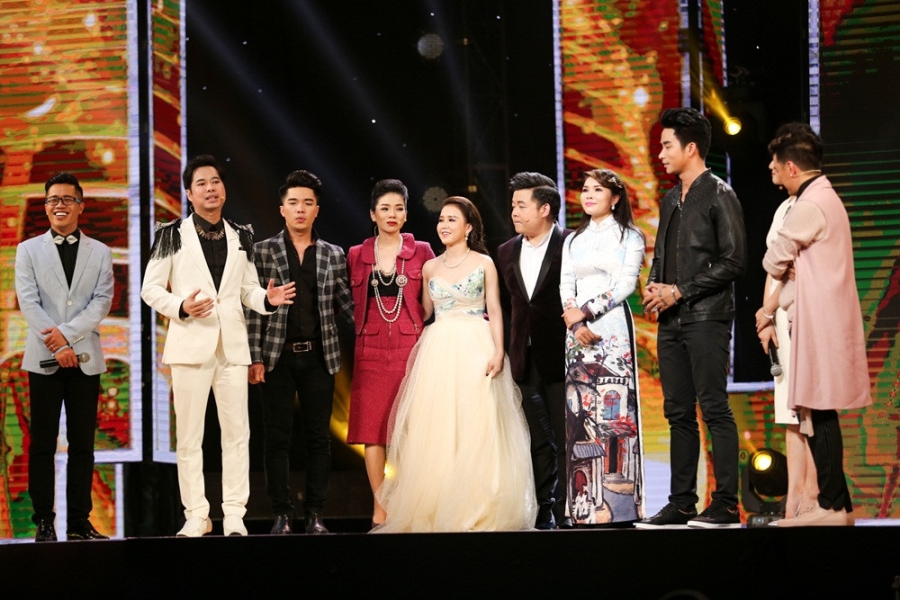 Quang Le say sua hat theo 'Han mac tu' cua hoc tro Le Quyen hinh anh 1