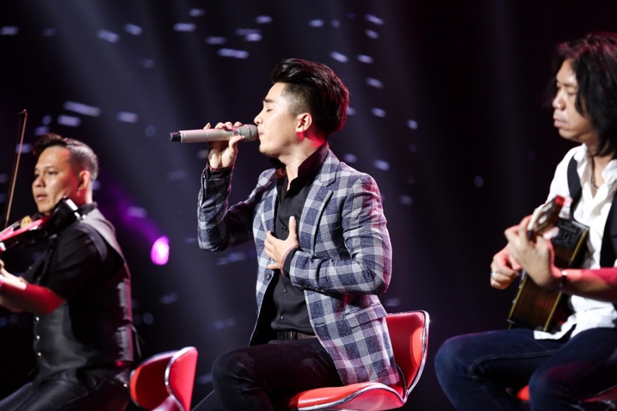 Quang Le say sua hat theo 'Han mac tu' cua hoc tro Le Quyen hinh anh 3