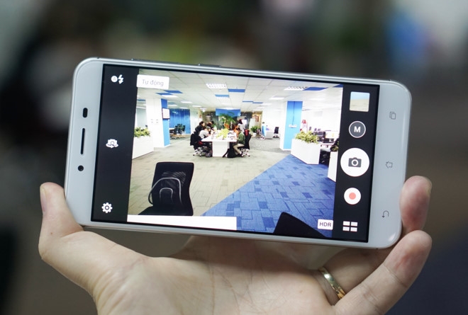 Loat smartphone dang mua nhat trong tam gia 4 trieu hinh anh 5