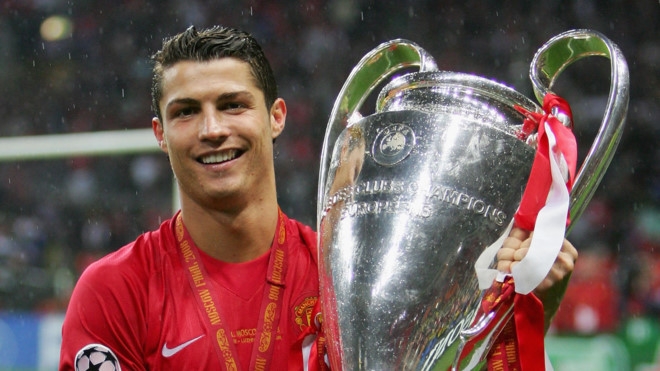 Ronaldo: 'Toi la nguoi viet nen lich su cua MU va Real' hinh anh 1