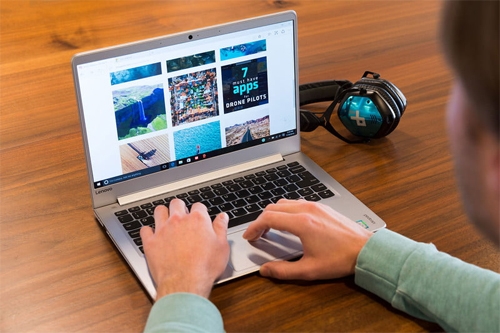 5-laptop-co-toc-do-khoi-dong-chi-hon-10-giay-2