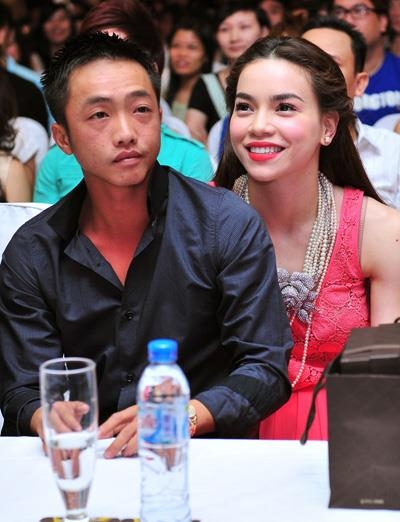 huy-ket-ban-tren-facebook-cuong-do-la-dut-khoat-voi-ha-ho-1678368