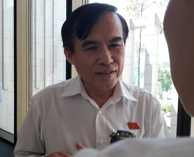 Đại biểu Phùng Văn Hùng: Công trình lớn như vậy, tiêu tốn tới 10 tỷ USD (giai đoạn 1) thì dư luận phải biết, phải tạo sự đồng tình trong dư luận xã hội.