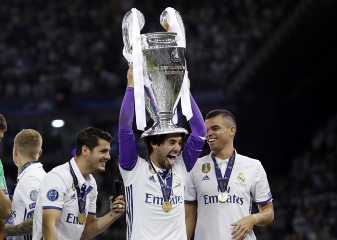 Thanh loc doi hinh, Real Madrid loai 7 cai ten hinh anh 2
