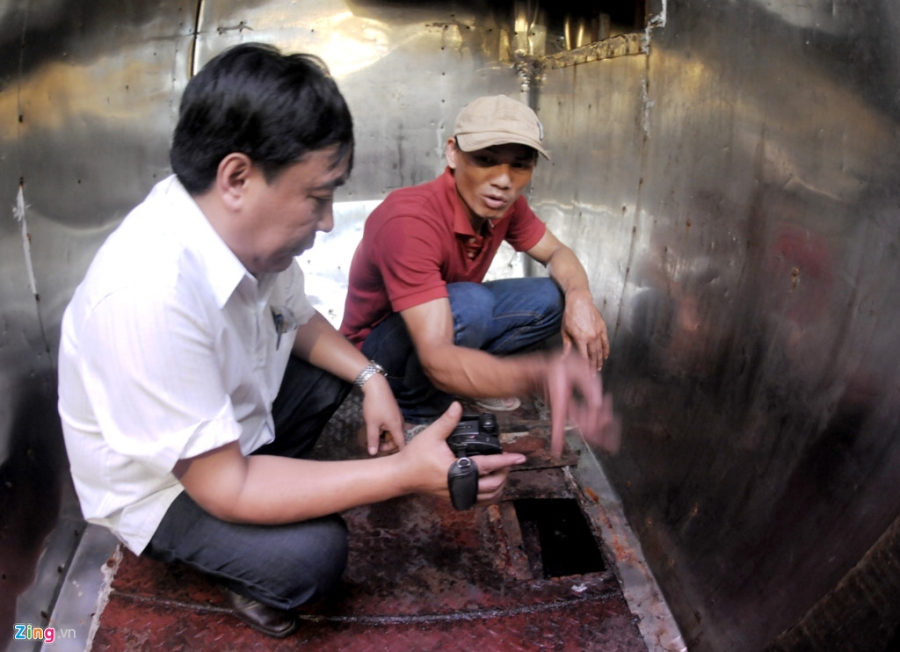 Chuyen gia bat ngo, ngu dan soc ve tinh trang cua tau vo thep chuc ty hinh anh 8