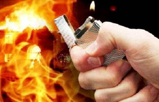 tp.hcm: viet kieu nghi phe ma tuy tam xang tu dot roi nhay lau hinh anh 1