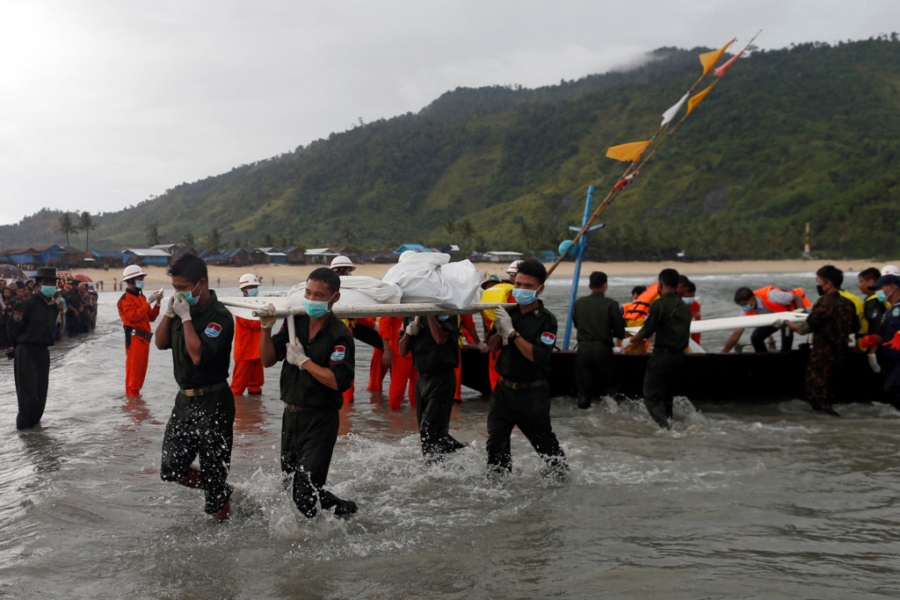 Hien truong cuu ho nan nhan may bay roi o Myanmar hinh anh 2