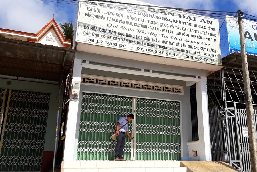 tang tan luong tam: lua nong dan trong chanh day dom, roi bien mat hinh anh 3