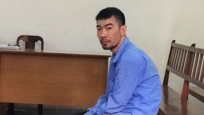 Mang an 20 nam tu sau khi nhat duoc chiec tui mau den hinh anh 1