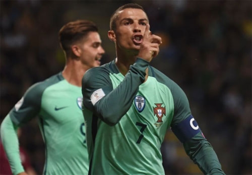 ronaldo-lap-cu-dup-bo-dao-nha-noi-dai-mach-thang-o-vong-loai-world-cup
