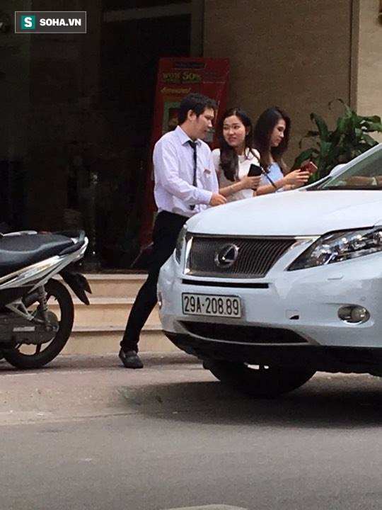 Sau lời nói gây sốc của Lâm Vinh Hải, Lý Phương Châu ra Hà Nội phẫu thuật thay đổi diện mạo - Ảnh 5.