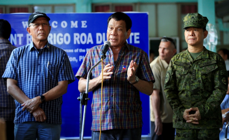 Tap trung chong ma tuy, Duterte khong kip tro tay truoc IS hinh anh 3