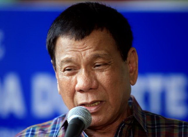 Quân đội Philippines lại qua mặt tổng thống? 