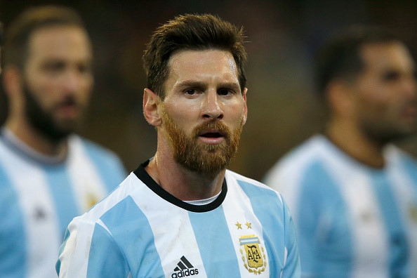 Gia tri chuyen nhuong cua Ronaldo kem Messi, chi bang nua Neymar hinh anh 8