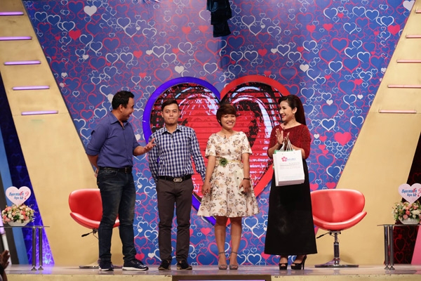 di tan gai, chang trai “tha thinh”:  chi tru cho con bu, viec gi cung lam duoc - 3