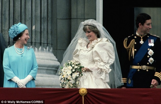  Thật khó có thể tin rằng Nữ hoàng Elizabeth lại có cách nghĩ như vậy về Công nương Diana, bởi cô gái này đã được Hoàng gia lựa chọn. 
