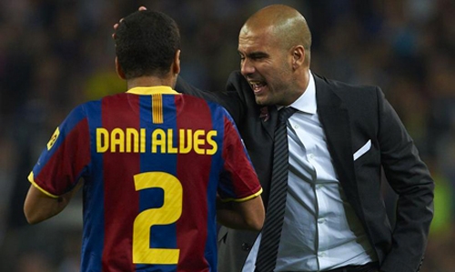 guardiola-quyet-dua-dani-alves-ve-man-city-1