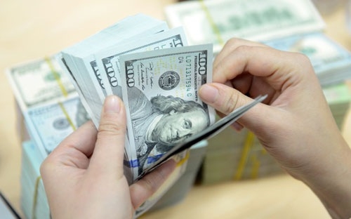 Lần thứ ba Ngân hàng Nhà nước nâng giá mua USD từ đầu 2017