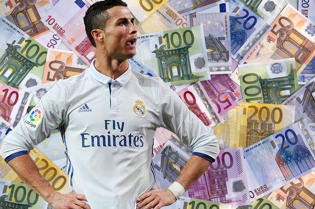 Dù vậy, họ không dễ tìm kiếm con gà đẻ trứng vàng như C.Ronaldo