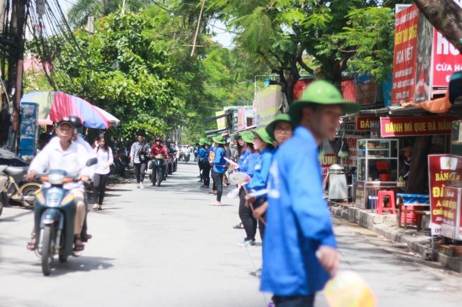 866.000 thí sinh cả nước làm thủ tục dự thi