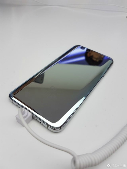loa mat phien ban xiaomi mi 6 mau bac chua tung duoc “len ke” hinh anh 2