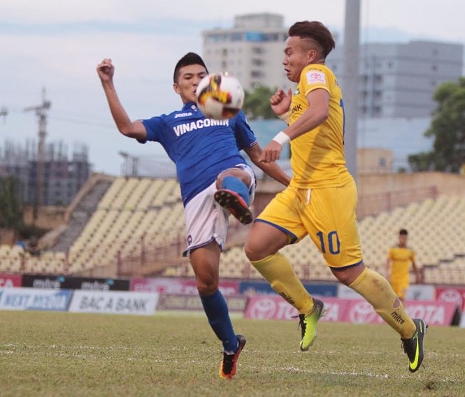 ​FLC Thanh Hóa giữ vững ngôi đầu