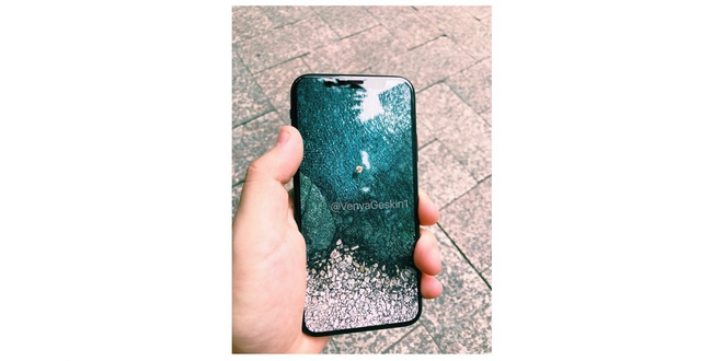 iPhone 8 chưa bao giờ xuất hiện rõ nét đến vậy, xem ngay thôi kẻo trễ - Ảnh 3.