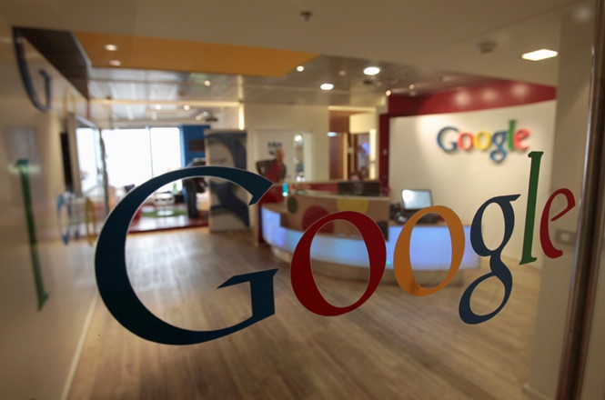 Google bị phạt 2,4 tỉ euro /// Reuters