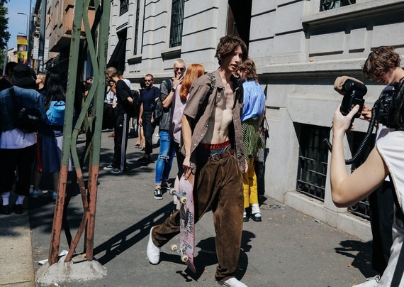 8 xu huong street style doc dao tai tuan le thoi trang nam hinh anh 5