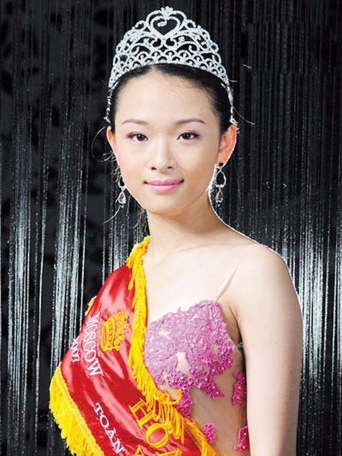 toan canh qua khu hao quang cua hoa hau phuong nga - 1