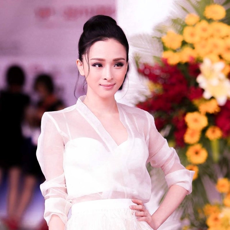 toan canh qua khu hao quang cua hoa hau phuong nga - 7