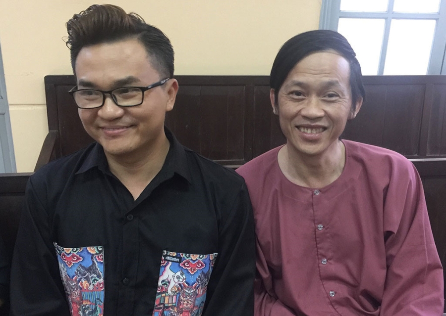 Quý Bình đến tòa ủng hộ Ngọc Trinh và 'minh oan' cho mình - ảnh 2