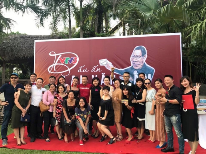 My Tam va dan BTV to chuc tiec chia tay MC Lai Van Sam hinh anh 3