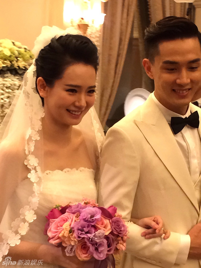 Những mỹ nhân không ngại trút xiêm y lên ngôi nữ hoàng gợi cảm hình ảnh 17 nhung my nhan khong ngai trut xiem y len ngoi nu hoang goi cam hinh anh 17