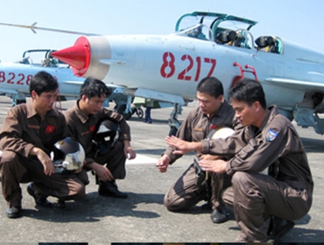 Hinh anh it biet ve phi cong QDND Viet Nam - Anh 11