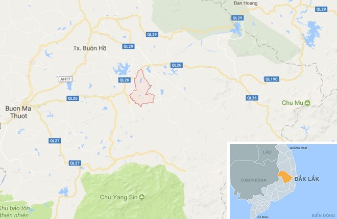 Mot nguoi tu vong khi lan xuong ho go luoi cau ca hinh anh 2