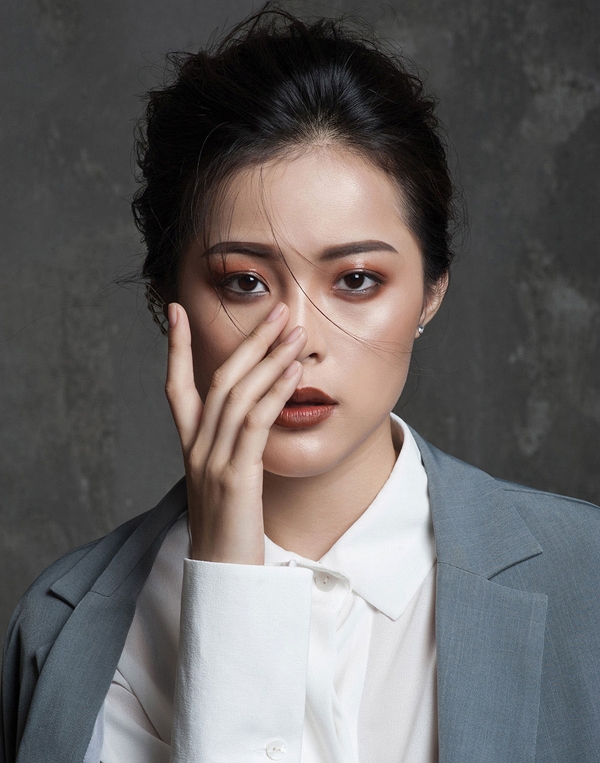 chuyen-tinh-yeu-2-nam-nhieu-song-gio-cua-ha-vi-cuong-do-la-6